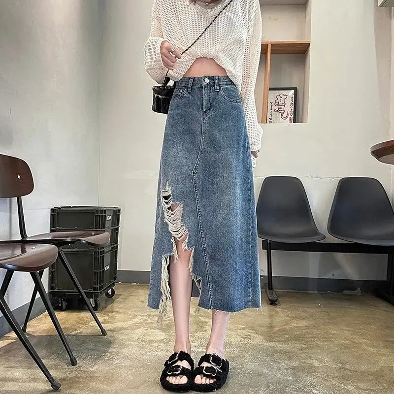 Women's Denim Skirt High Waist with Slit Ripped Female Jeans Skirts Chic and Elegant Luxury Korean Fashion Modest Summer 2025 
Women's Denim Skirt High Waist with Slit Ripped Female Jeans Skirts Chic and Elegant Luxury Korean Fashion Modest Summer 2025