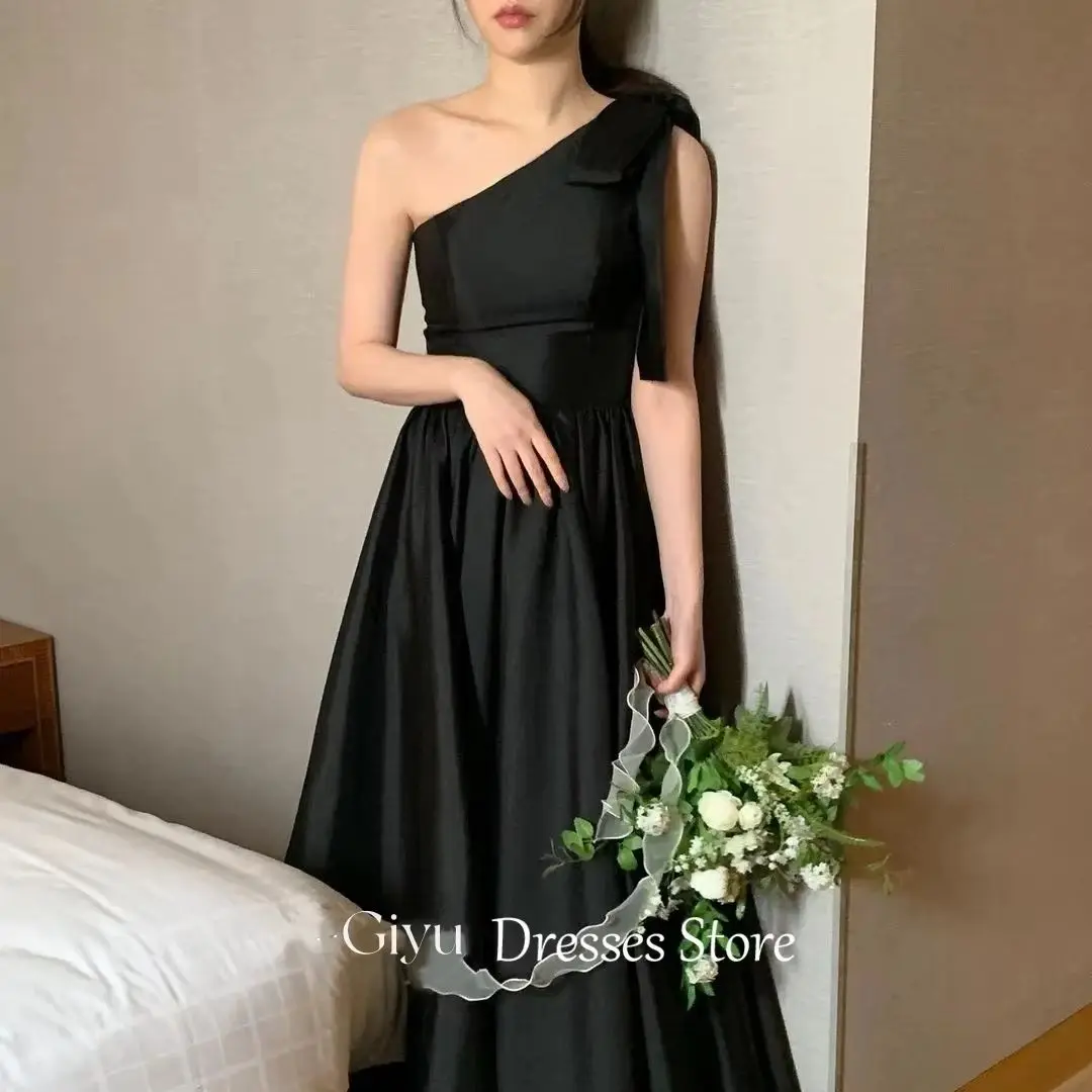 Giyu One-Shoulder A-Line Evening Party Dresses Black Korea Customized Elegant Women Formal Gowns Event Prom Gowns
Giyu One-Shoulder A-Line Evening Party Dresses Black Korea Customized Elegant Women Formal Gowns Event Prom Gowns