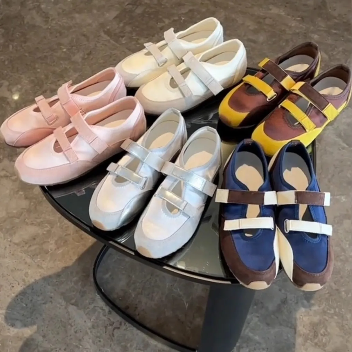 Новинка лета 202, стелька с мягкой подошвой и верхом, балетки, женские повседневные спортивные балетки Мэри Джейн с неглубоким носком 
Новинка лета 202, стелька с мягкой подошвой и верхом, балетки, женские повседневные спортивные балетки Мэри Джейн с неглубоким носком