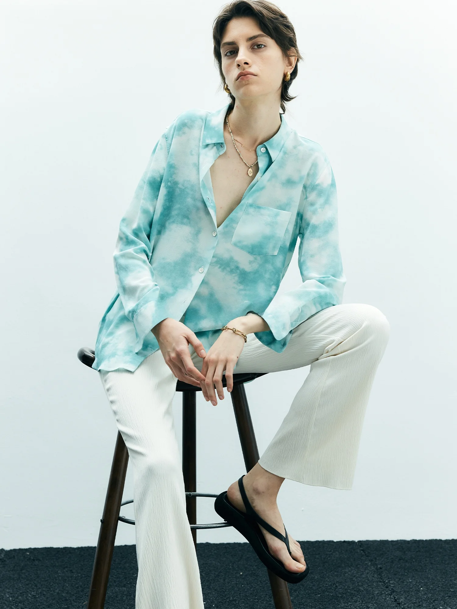 in Credible Tie Dye Design Loose Fit Long Sleeve Silk Shirt Women's Collar True Silk Top Comfortable Breathable Springwear
in Credible Tie Dye Design Loose Fit Long Sleeve Silk Shirt Women's Collar True Silk Top Comfortable Breathable Springwear