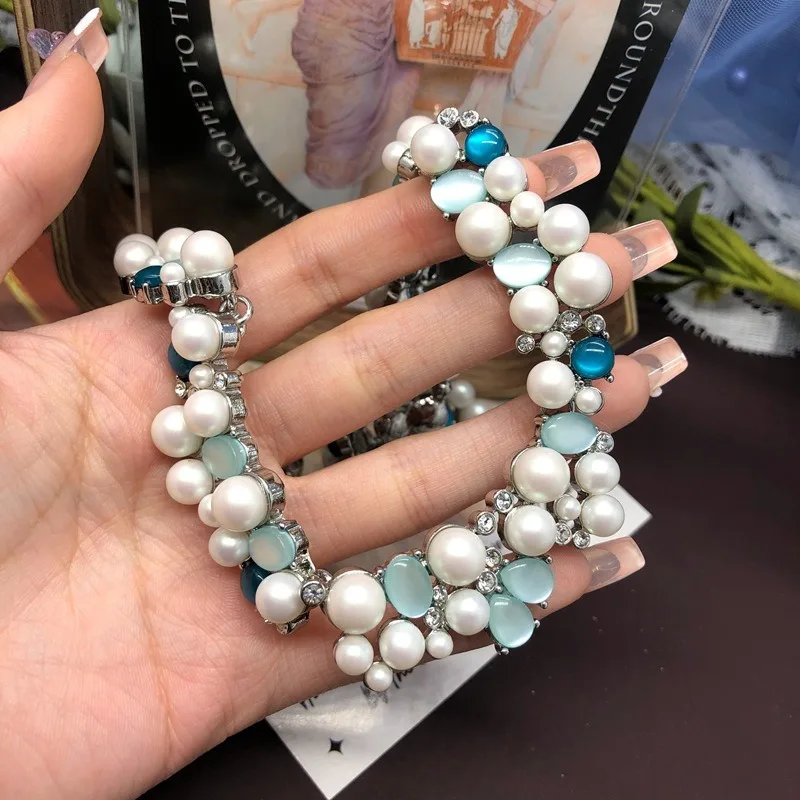 Medieval Western Jewelry Pearl Gem Necklace Light Luxury Niche Versatile Sweater Chain Collarbone Chain Premium Design Necklace
Medieval Western Jewelry Pearl Gem Necklace Light Luxury Niche Versatile Sweater Chain Collarbone Chain Premium Design Necklace