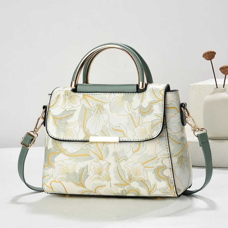 Breathable Perforated Summer Tote For Women Designer Inspired Leather Bag With Modern Cut Out Details
Breathable Perforated Summer Tote For Women Designer Inspired Leather Bag With Modern Cut Out Details