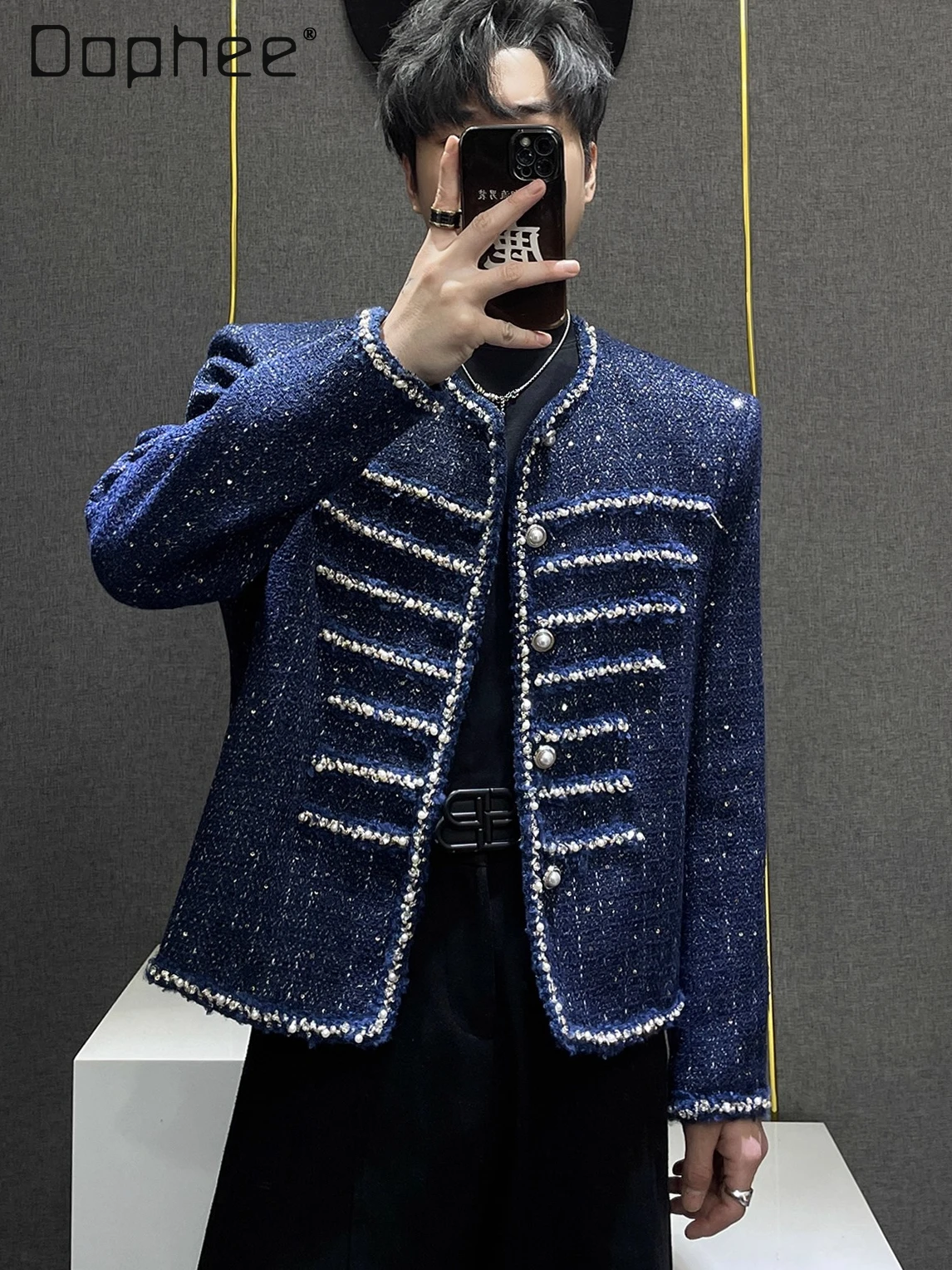 Модная короткая куртка с круглым вырезом в стиле пэчворк из бисера для мужчин, высококачественные красивые твидовые куртки для мужчин, модная уникальная мужская одежда
Модная короткая куртка с круглым вырезом в стиле пэчворк из бисера для мужчин, высококачественные красивые твидовые куртки для мужчин, модная уникальная мужская одежда