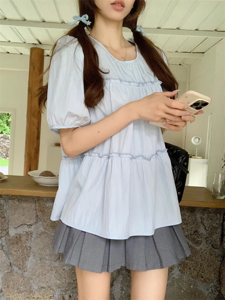 Loose Bubble Sleeve Shirt round Neck Doll Style Top Women's Fashion Summer New Korean Style plus Size Breathable Casual Wear
Loose Bubble Sleeve Shirt round Neck Doll Style Top Women's Fashion Summer New Korean Style plus Size Breathable Casual Wear