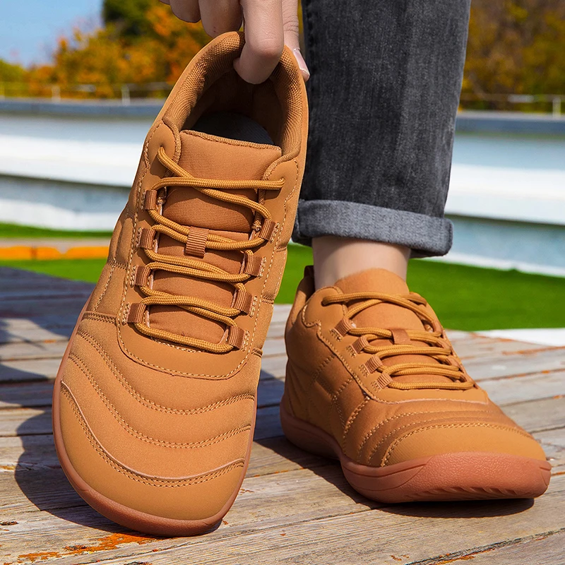 Мужские кроссовки с широким носком, высококачественные, на шнуровке, легкие, дышащие, классические, на плоской подошве, для активного отдыха, для ходьбы, с широким носком
Мужские кроссовки с широким носком, высококачественные, на шнуровке, легкие, дышащие, классические, на плоской подошве, для активного отдыха, для ходьбы, с широким носком