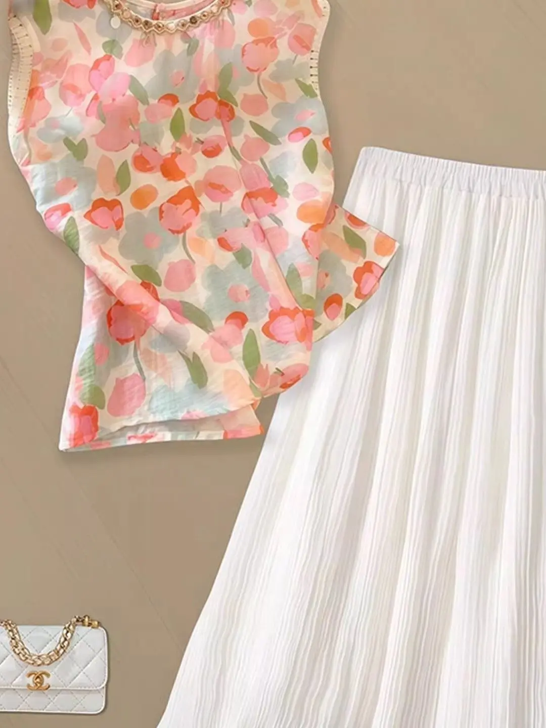 Korean Style Floral Print Chiffon Top Women's Sleeveless Summer New Fashion Youthful Overhead Design Shoulder Bared Trendy Shirt
Korean Style Floral Print Chiffon Top Women's Sleeveless Summer New Fashion Youthful Overhead Design Shoulder Bared Trendy Shirt