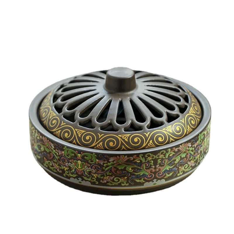 Multi-purpose cloisonne ceramic incense burner in summer
Multi-purpose cloisonne ceramic incense burner in summer