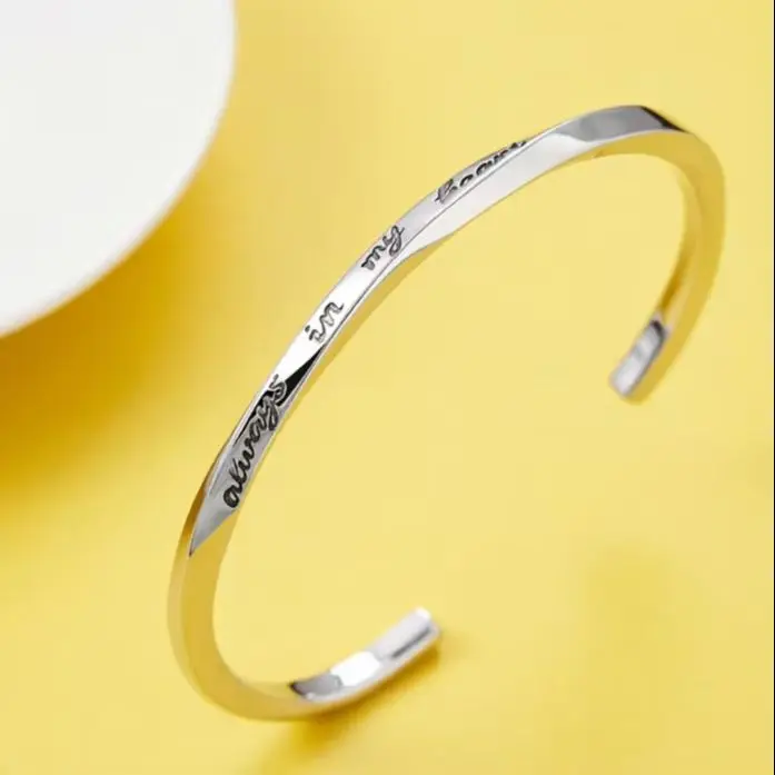 S925 Sterling Silver Jewelry Men's and Women's Personality Irregular Letter Opening Bracelet Lovers' Forever Silver Bracelet in
S925 Sterling Silver Jewelry Men's and Women's Personality Irregular Letter Opening Bracelet Lovers' Forever Silver Bracelet in