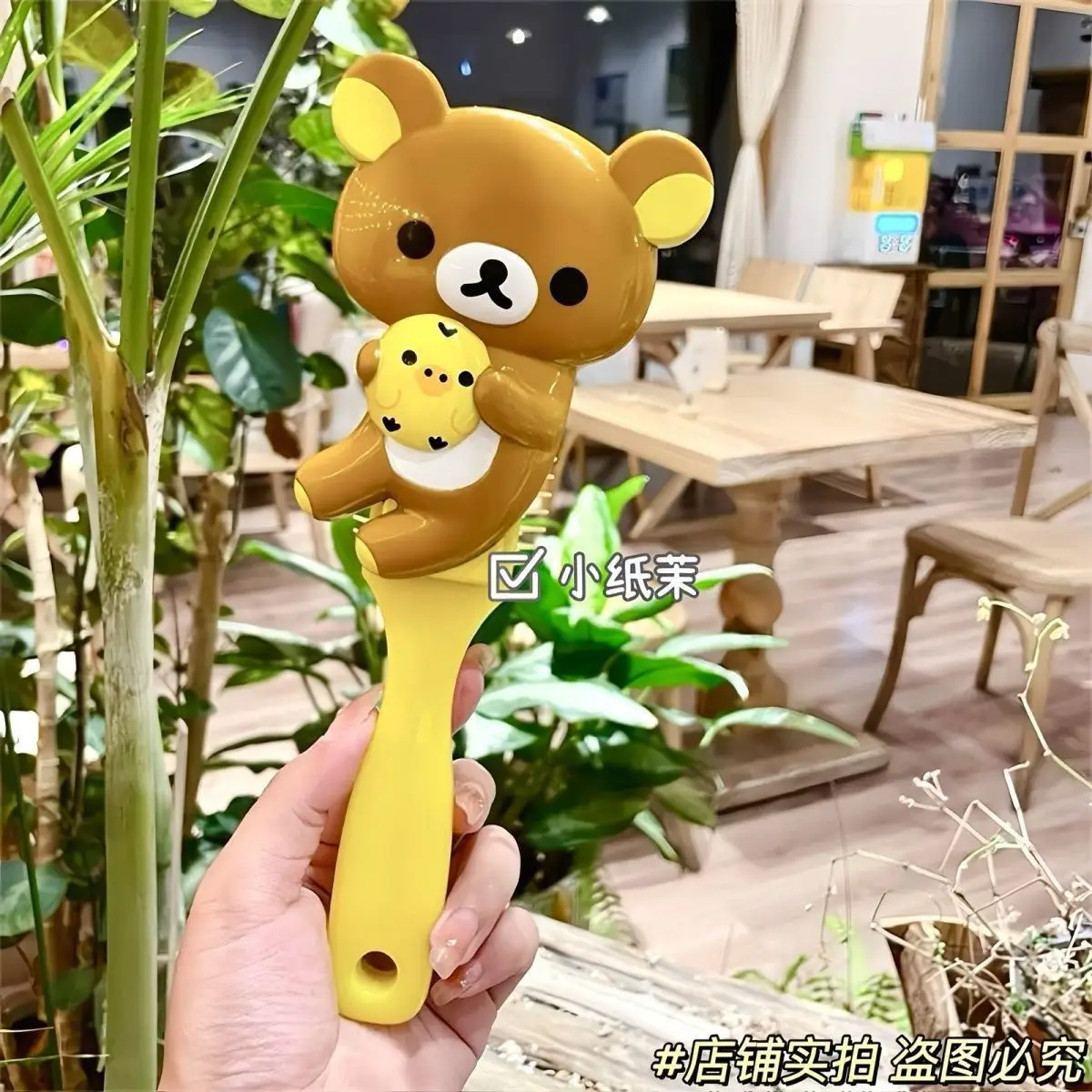 Kawaii Rilakkuma расческа на воздушной подушке аниме мультфильм милая студенческая подушка безопасности расческа девушка сердце аниме подушка антистатические подарки для девочек игрушки
Kawaii Rilakkuma расческа на воздушной подушке аниме мультфильм милая студенческая подушка безопасности расческа девушка сердце аниме подушка антистатические подарки для девочек игрушки