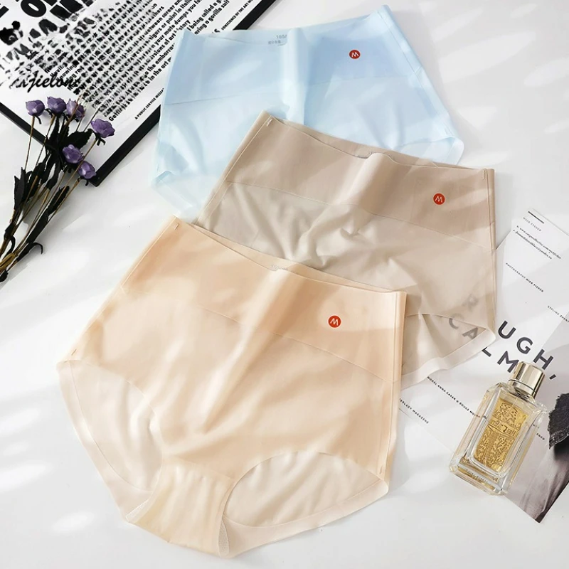 Ice Silk Women Sexy Panties Mid Waist Ultra-thin Lightweight Comfort Briefs Solid Color Ladies Antibacterial Sexy Underpants New
Ice Silk Women Sexy Panties Mid Waist Ultra-thin Lightweight Comfort Briefs Solid Color Ladies Antibacterial Sexy Underpants New