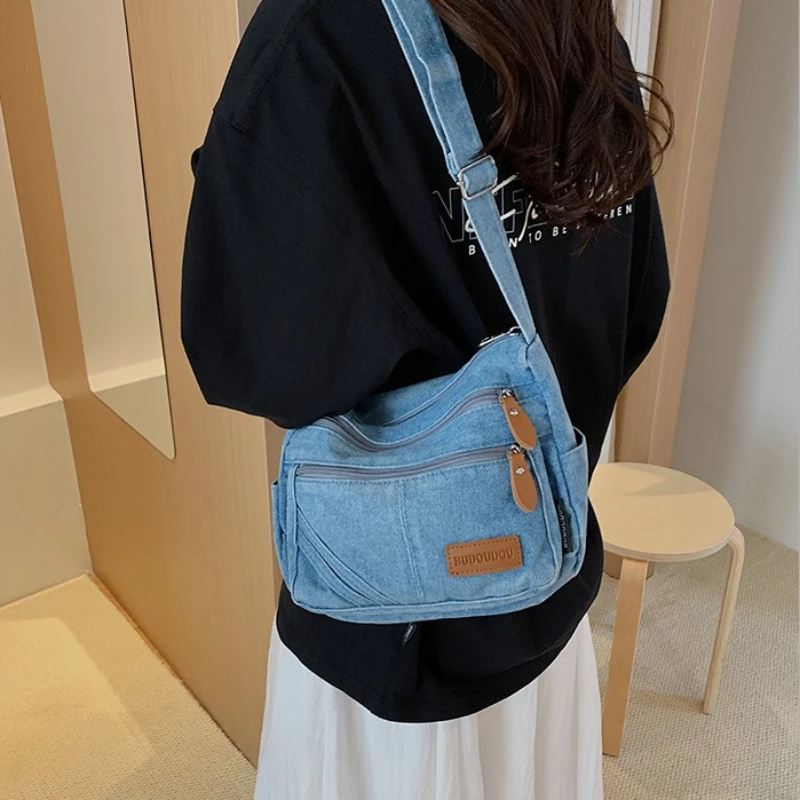 Women's Vintage Denim Crossbody Bag Minimalist Large Capacity Lightweight Adjustable Strap Multi-Pocket Shoulder Bag
Women's Vintage Denim Crossbody Bag Minimalist Large Capacity Lightweight Adjustable Strap Multi-Pocket Shoulder Bag