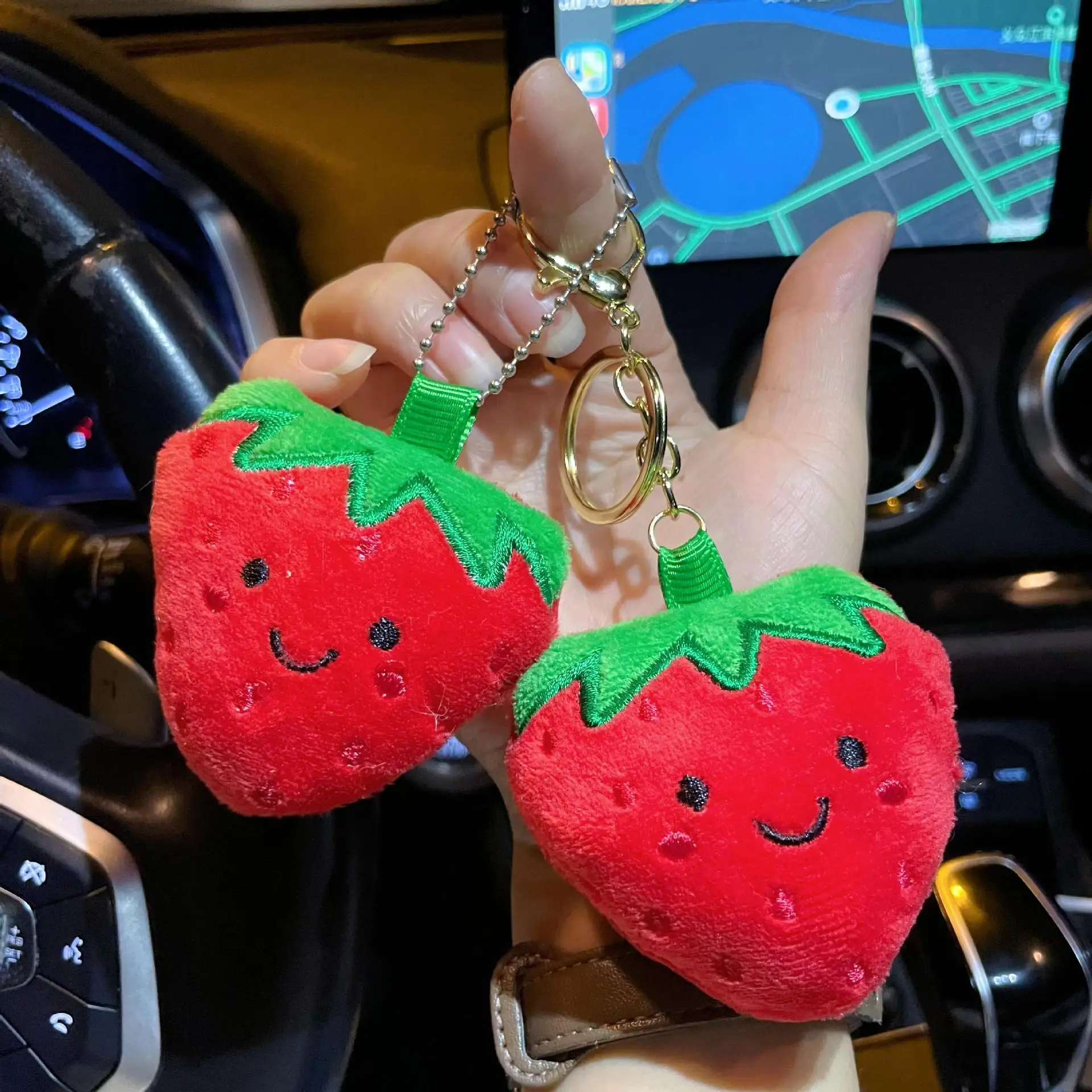 New Cartoon Strawberry Doll Plush Pendant Keychain Backpack Decoration Cute Fruit Creative Strawberry Plush Keychain Small Gift 
New Cartoon Strawberry Doll Plush Pendant Keychain Backpack Decoration Cute Fruit Creative Strawberry Plush Keychain Small Gift