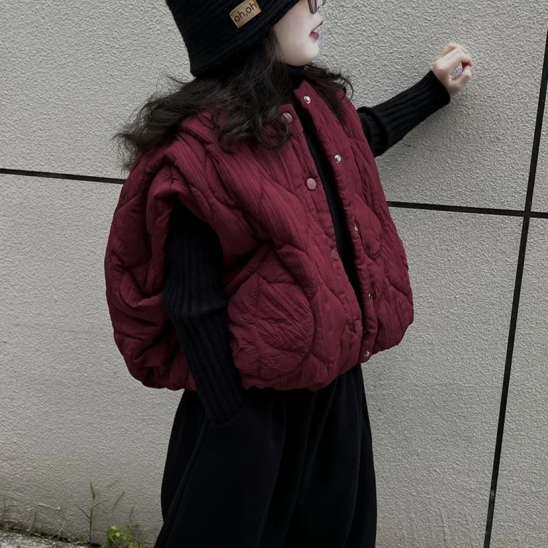 Korean Children's Girls Autumn and Winter New Fashionable Single-breasted Thickened Children's Quilted Bread Waistcoat Vest
Korean Children's Girls Autumn and Winter New Fashionable Single-breasted Thickened Children's Quilted Bread Waistcoat Vest
