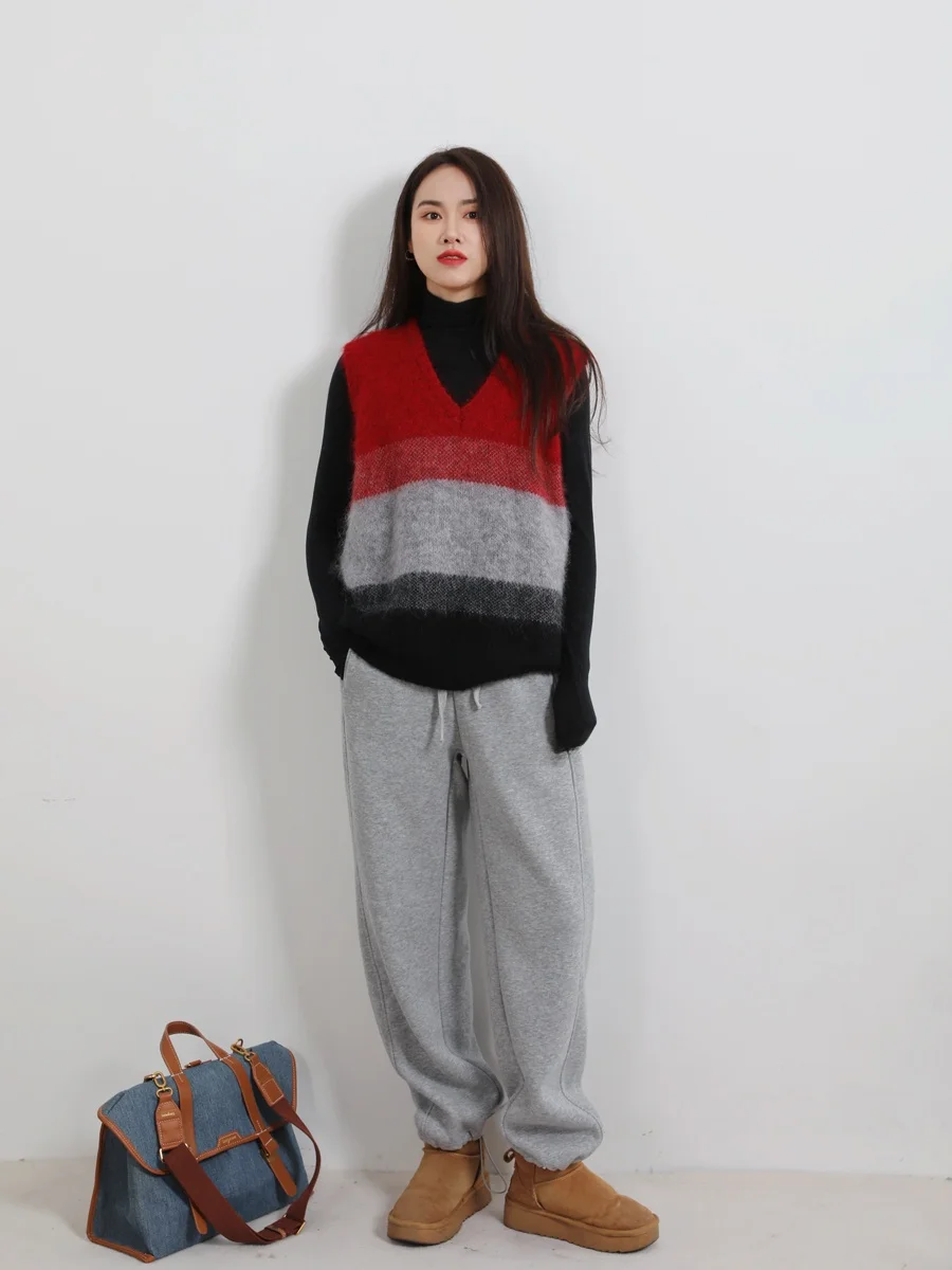 Теплые брюки прямого кроя на флисовой подкладке, свободные повседневные женские брюки в спортивном стиле, корейский стиль Alpines op Owner's Self Kept
Теплые брюки прямого кроя на флисовой подкладке, свободные повседневные женские брюки в спортивном стиле, корейский стиль Alpines op Owner's Self Kept