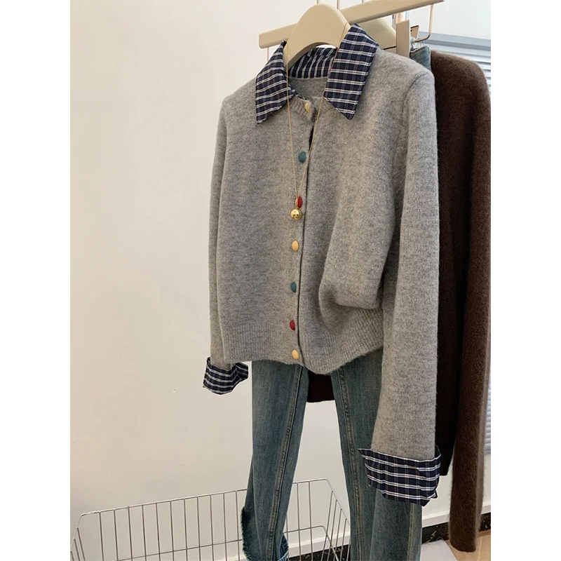 Faionable Fake Two-Piece Knitted Cardigan Sweater Women's ort Design Sense Outerwear Autumn Winter Long Sve Collar
Faionable Fake Two-Piece Knitted Cardigan Sweater Women's ort Design Sense Outerwear Autumn Winter Long Sve Collar