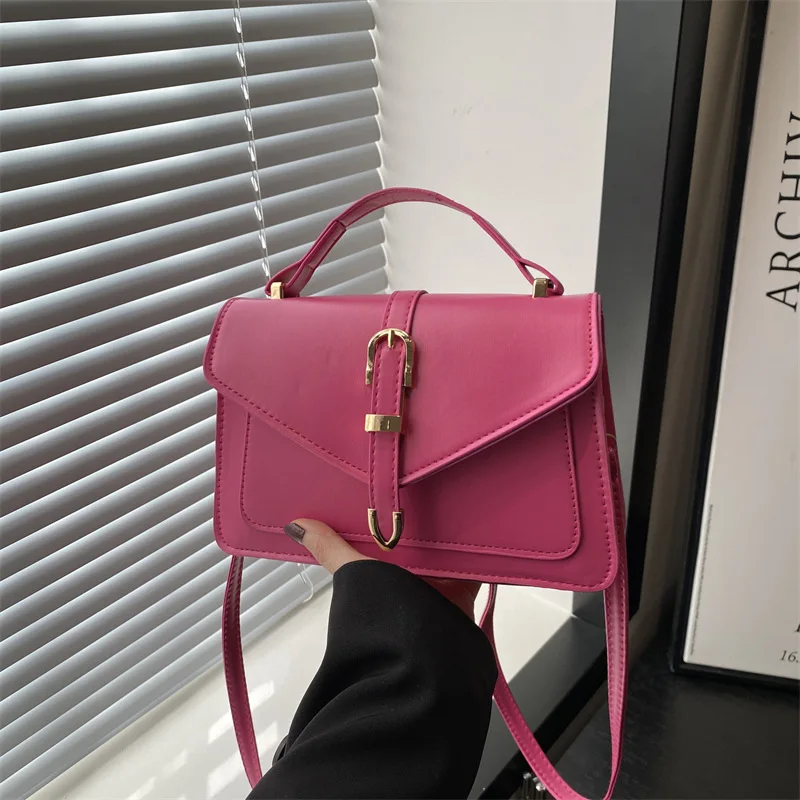 Fashionable Retro Korean Style Single Shoulder Handbag Women's Square Bag Simple PU Leather Spring New Arrival Handbags
Fashionable Retro Korean Style Single Shoulder Handbag Women's Square Bag Simple PU Leather Spring New Arrival Handbags