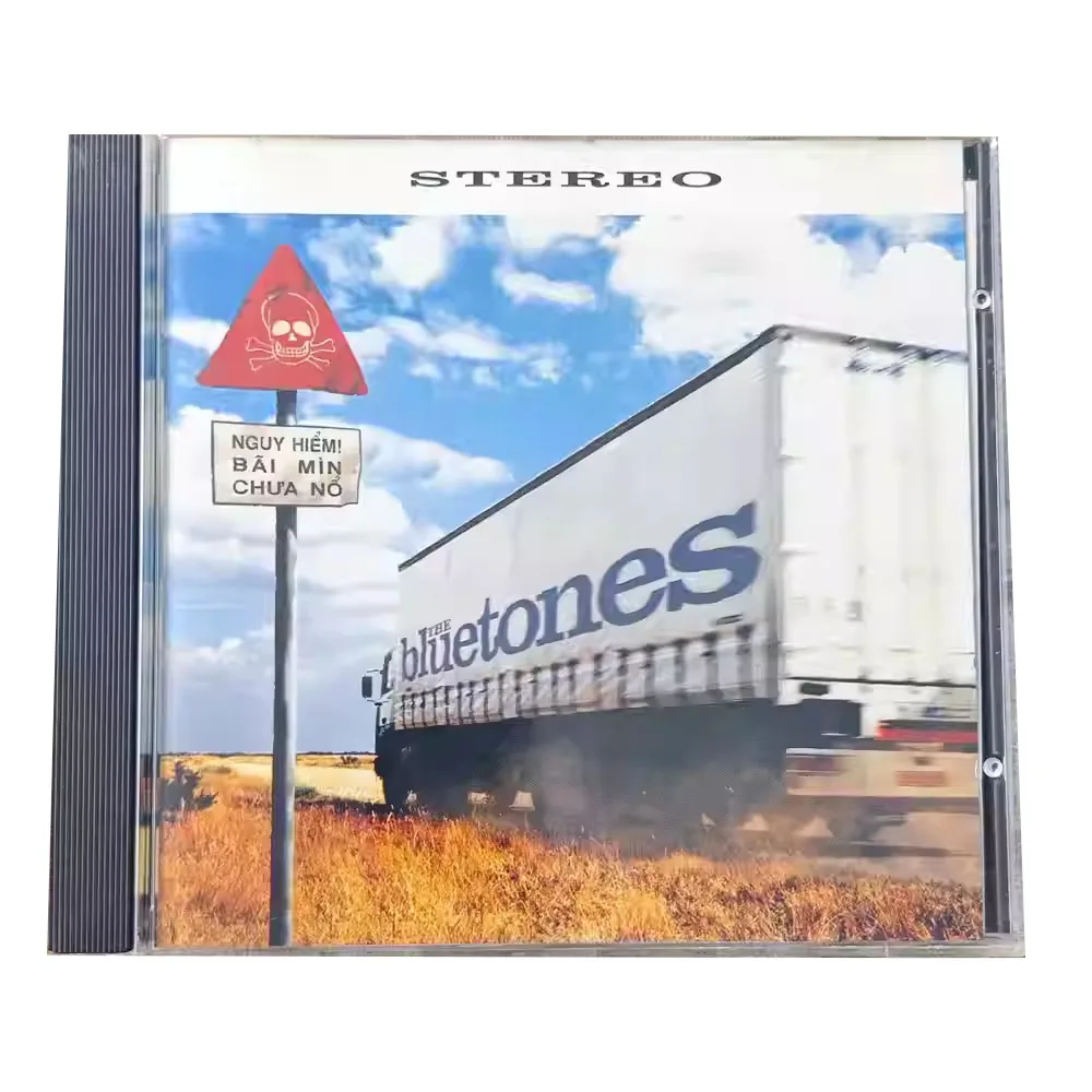 CD The Bluetones Bluetonic It имеет мелодичное подтверждение основного винта, но также удерживает расслабляющую атмосферу независимости
CD The Bluetones Bluetonic It имеет мелодичное подтверждение основного винта, но также удерживает расслабляющую атмосферу независимости