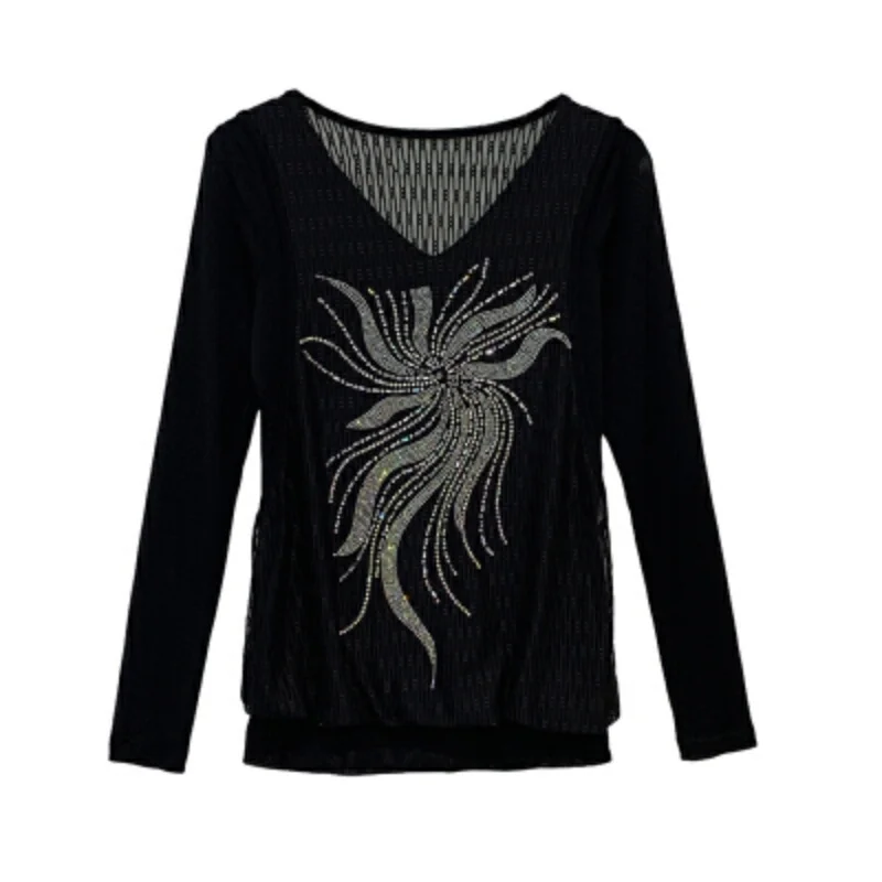 Новая модная европейская одежда, женская футболка, сексуальные топы с v-образным вырезом и блестящими бриллиантами, осенние шикарные свободные футболки с длинными рукавами
Новая модная европейская одежда, женская футболка, сексуальные топы с v-образным вырезом и блестящими бриллиантами, осенние шикарные свободные футболки с длинными рукавами