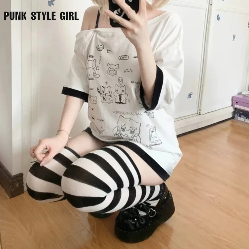 Y2k Harajuku Patchwork Loose Sweet Gothic Cartoon Print Loose Tees Tops Women Japanese Style Soft Gril Kawaii Loose T Shirts
Y2k Harajuku Patchwork Loose Sweet Gothic Cartoon Print Loose Tees Tops Women Japanese Style Soft Gril Kawaii Loose T Shirts