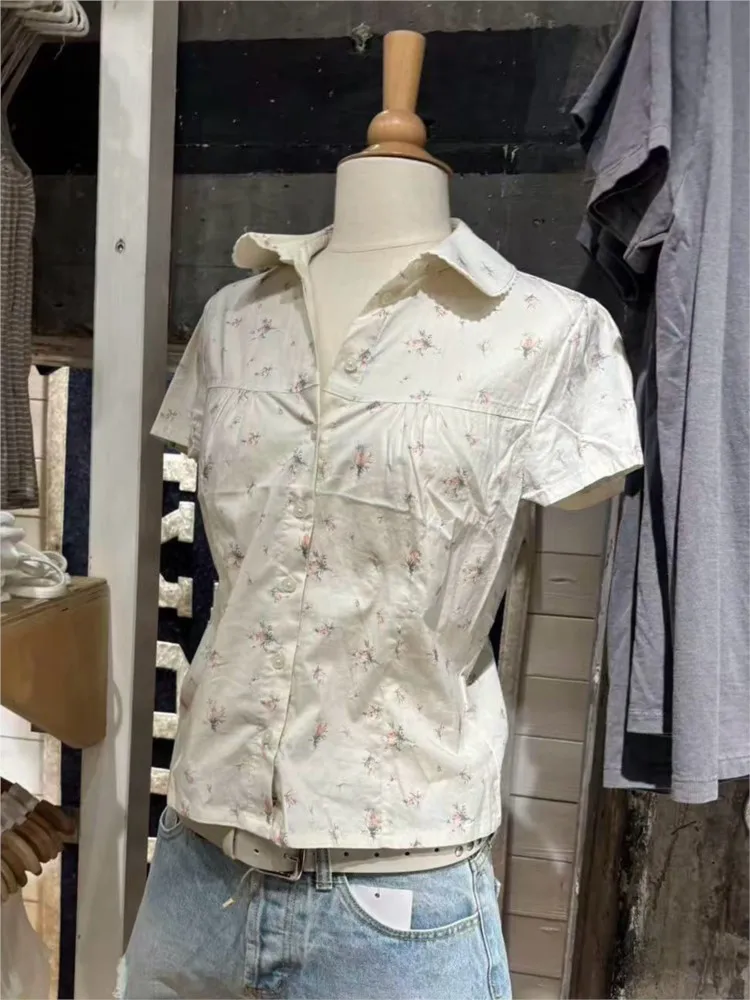 New Floral Print Short Sleeve Blouse Women Summer Peter Pan Collar Single Breasted Blouses Sweet Casual Fashion Shirt Tops
New Floral Print Short Sleeve Blouse Women Summer Peter Pan Collar Single Breasted Blouses Sweet Casual Fashion Shirt Tops