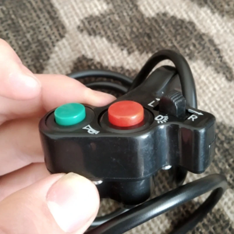 Motorcycle Handlebar Switch Electric Bike Scooter Horn Turn Signals On/Off Button Light SwitchJAS
Motorcycle Handlebar Switch Electric Bike Scooter Horn Turn Signals On/Off Button Light SwitchJAS
