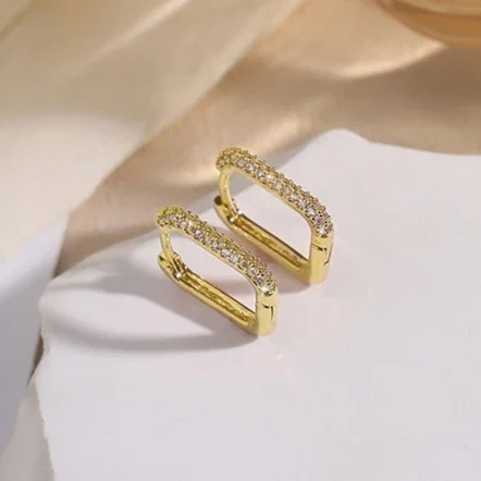 Real 925 Sterling Silver Mini Zircon Square Hoop Earrings for Women Minimalist Trendy Fine Jewelry Geometric Accessories
Real 925 Sterling Silver Mini Zircon Square Hoop Earrings for Women Minimalist Trendy Fine Jewelry Geometric Accessories