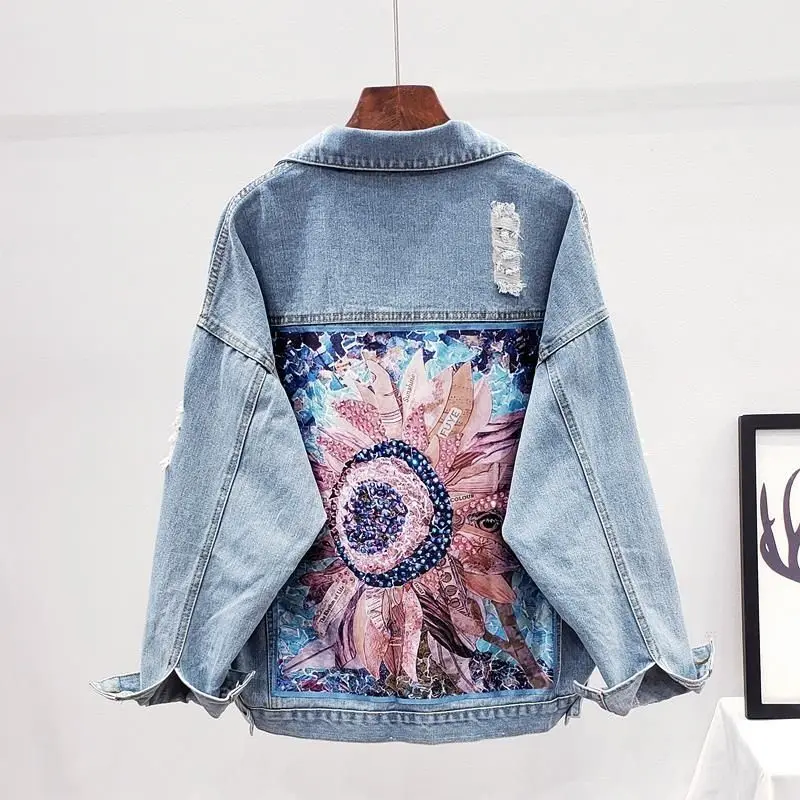 Vintage hole Denim coat female autumn 2024 new Korean fashion Long sleeve loose jeans jacket Female Cowboy outerwear tide T337
Vintage hole Denim coat female autumn 2024 new Korean fashion Long sleeve loose jeans jacket Female Cowboy outerwear tide T337