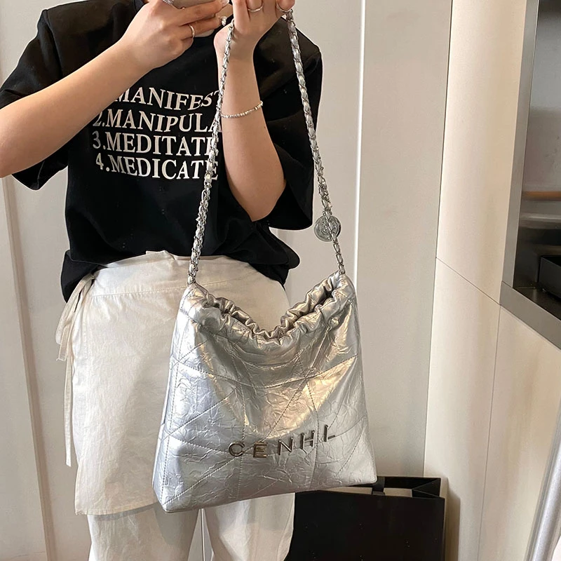 Trendy Crossbody Handbag Casual Commuter Messenger Bag For Women Elegant Solid Color With Paris Designer Flair
Trendy Crossbody Handbag Casual Commuter Messenger Bag For Women Elegant Solid Color With Paris Designer Flair