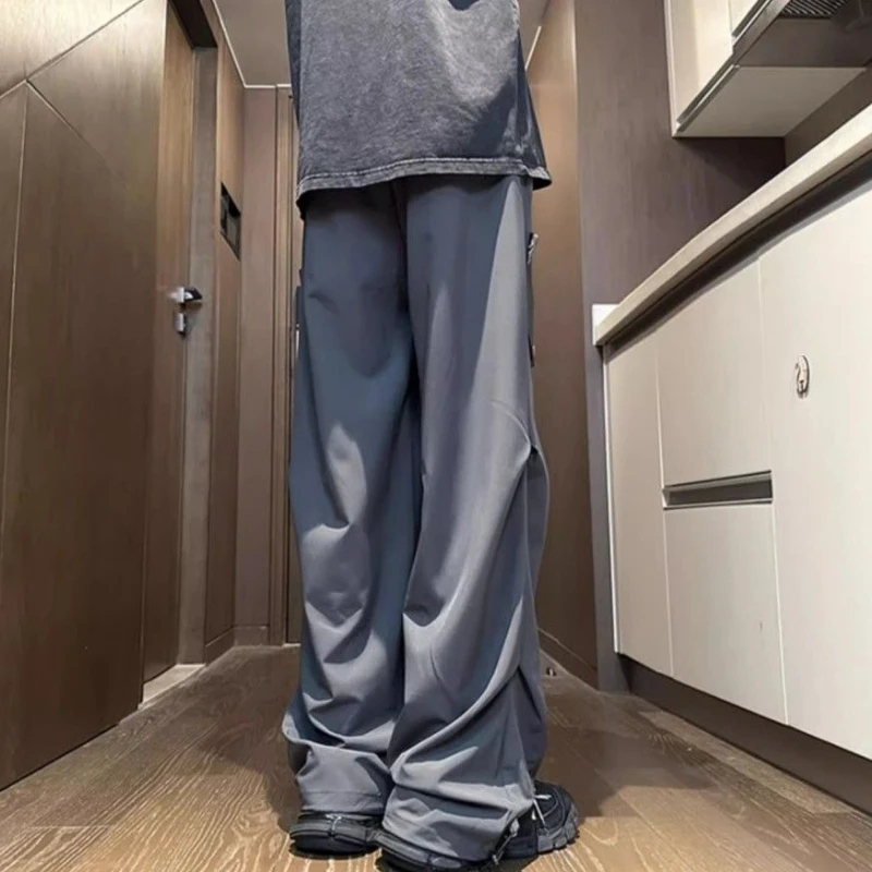 Minimalist Men's Cargo Pants Wide Mountain Outdoor Street Long Designer High Quality Loose Cheapest Techwear Cheap Male Trousers
Minimalist Men's Cargo Pants Wide Mountain Outdoor Street Long Designer High Quality Loose Cheapest Techwear Cheap Male Trousers