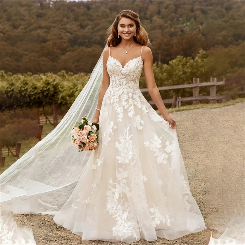 Spaghetti Straps Lace Appliques Wedding Dresses Boho A-Line White Bride Dress Princess Wedding Gown Backless Robe de marie
Spaghetti Straps Lace Appliques Wedding Dresses Boho A-Line White Bride Dress Princess Wedding Gown Backless Robe de marie