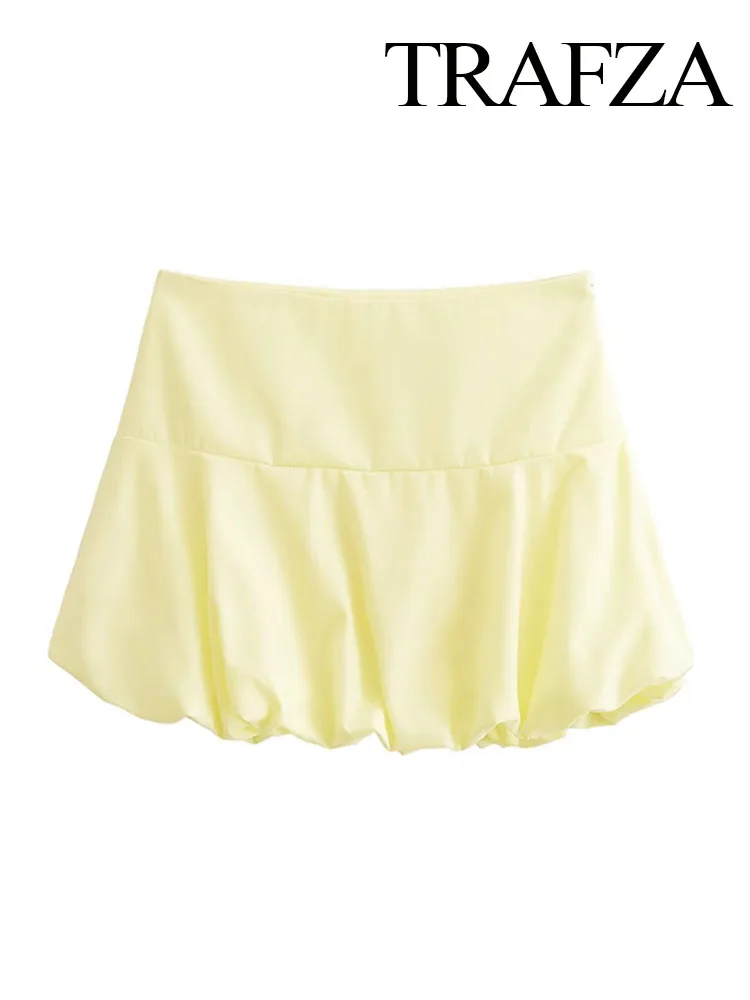 TRAFZA Women New Fashion Casual Short Skirts Yellow High Waist Pleated Decorate Zipper Female Summer High Street Mini Skirt
TRAFZA Women New Fashion Casual Short Skirts Yellow High Waist Pleated Decorate Zipper Female Summer High Street Mini Skirt