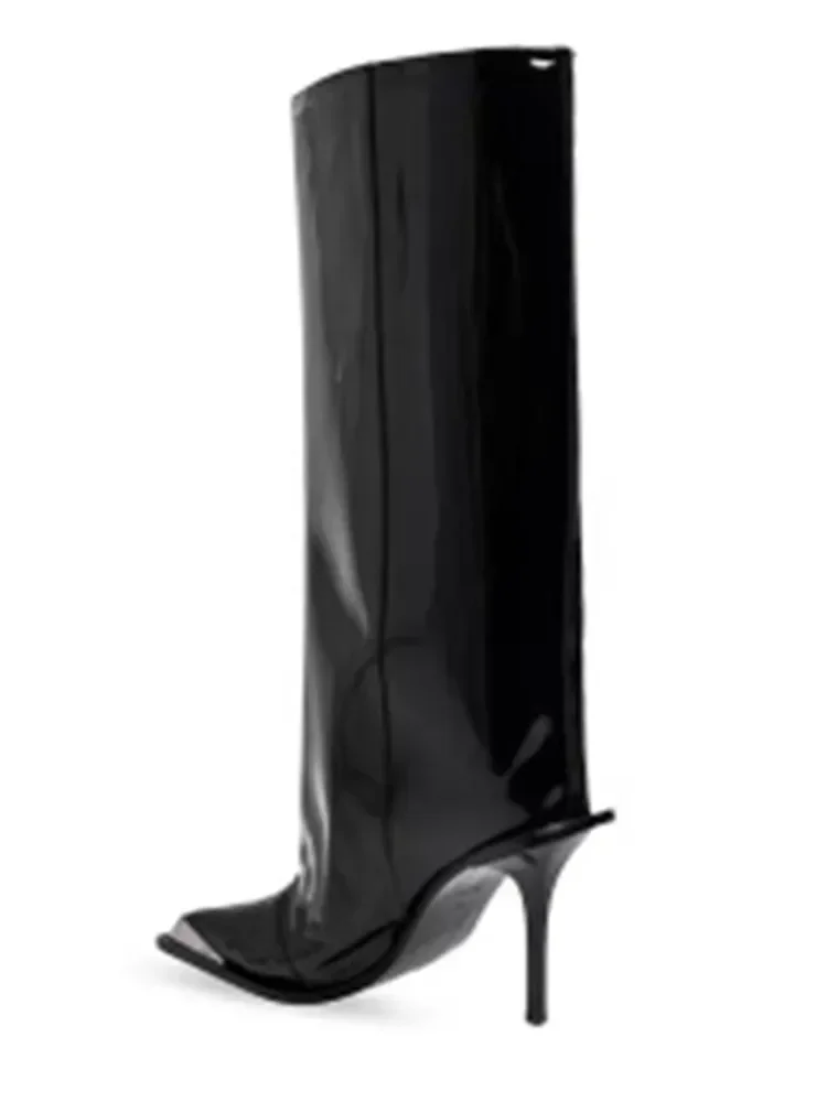2026Autumn and Winter New Metal Pointed Patent Leather Knee High Boots, Slim High Heels, Wide Tube Women's Oversized Boots
2026Autumn and Winter New Metal Pointed Patent Leather Knee High Boots, Slim High Heels, Wide Tube Women's Oversized Boots