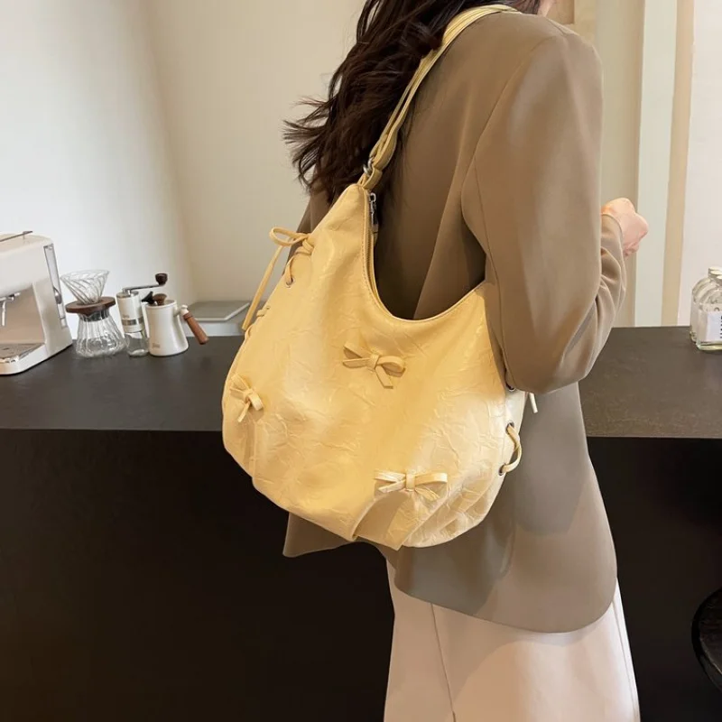 High-End Luxury Brand Ladies Shoulder Bag Leather Elegant Crossbody Famous Designer Delicate Craft Vintage Bag
High-End Luxury Brand Ladies Shoulder Bag Leather Elegant Crossbody Famous Designer Delicate Craft Vintage Bag