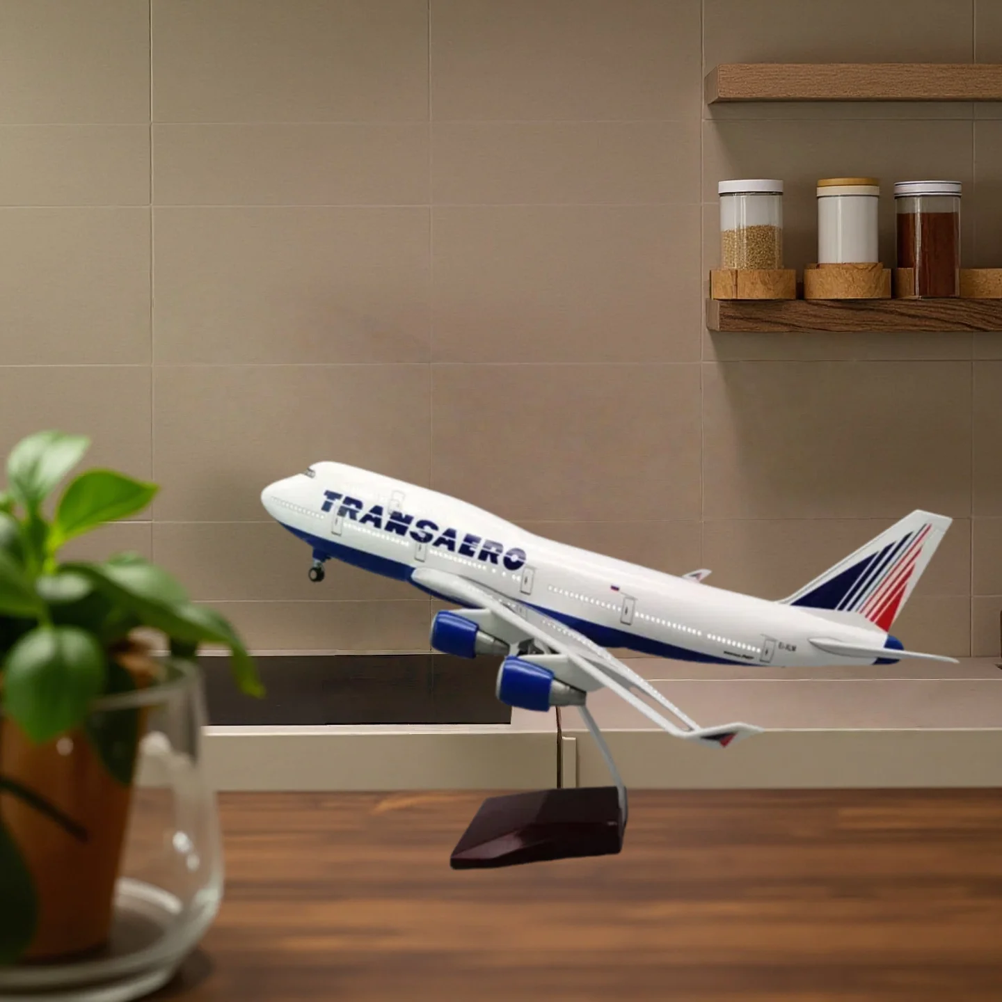 Scale 1:130 Airplanes 47CM Airplane Model Intercontinental Airlines B747 Scale Plane With Led Light 747 Touch or Sound Control
Scale 1:130 Airplanes 47CM Airplane Model Intercontinental Airlines B747 Scale Plane With Led Light 747 Touch or Sound Control