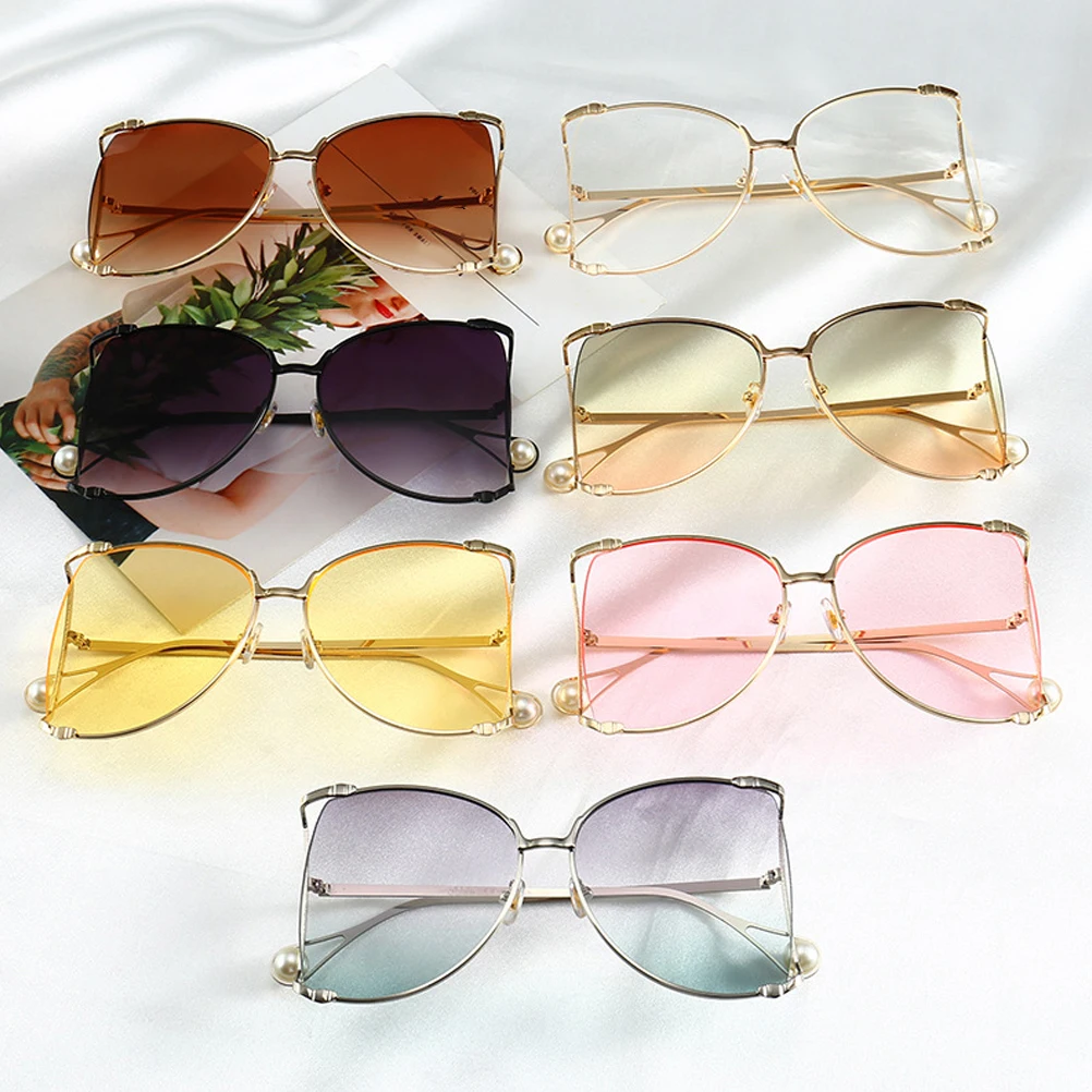 Women Sunglasses Party Glasses Fashion Eyeglasses Vintage Festival Retro Herzen Stylish Design Lightweight High Quality Sturdy
Women Sunglasses Party Glasses Fashion Eyeglasses Vintage Festival Retro Herzen Stylish Design Lightweight High Quality Sturdy