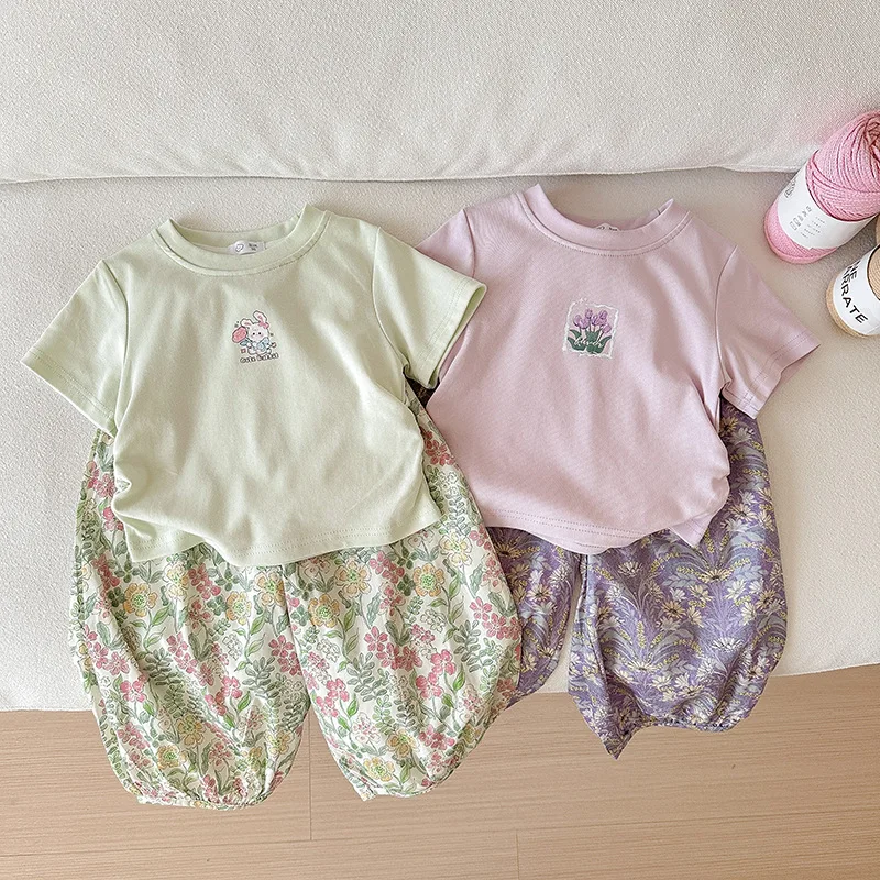 New Summer Kid Gril Cartoon Casual Soft Cotton Beach Pant Two-piece Set Children Suit Short-sleeved T-shirt Printed Harlan Pant
New Summer Kid Gril Cartoon Casual Soft Cotton Beach Pant Two-piece Set Children Suit Short-sleeved T-shirt Printed Harlan Pant