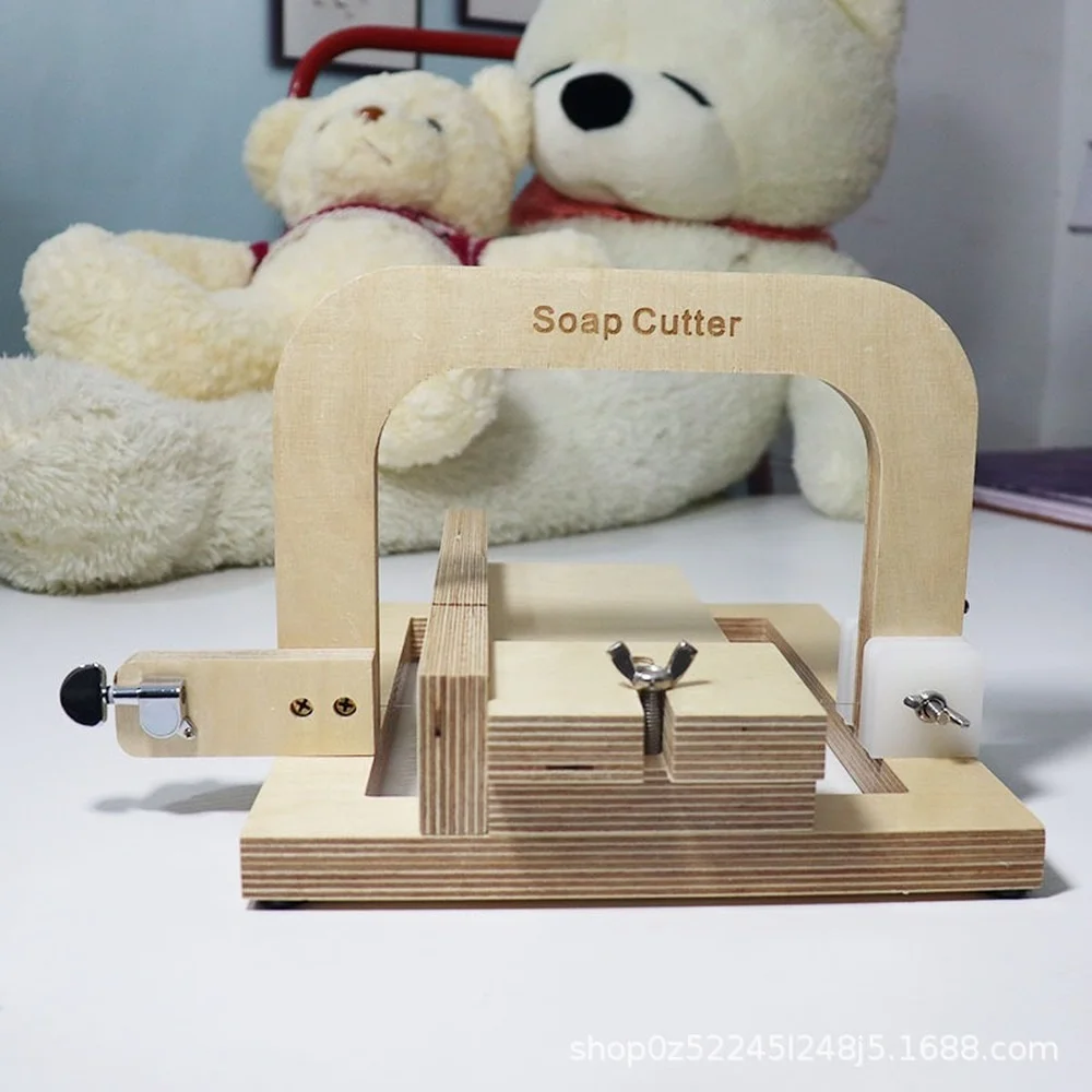 Large Handmade Soap Soap Cutting Soap Cutting Knife Convenient Small Steel Wire Knife Steel Wire Type Soap Cutting Set
Large Handmade Soap Soap Cutting Soap Cutting Knife Convenient Small Steel Wire Knife Steel Wire Type Soap Cutting Set