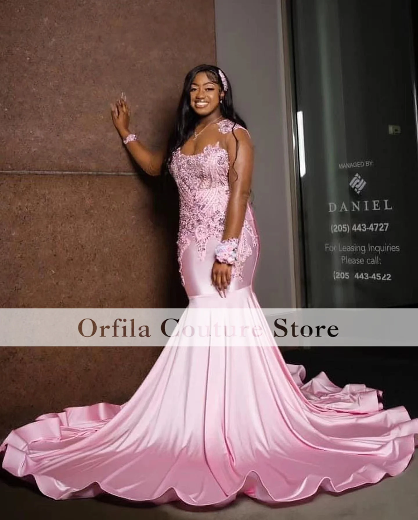 Lace Mermaid Evening Dresses For Women Sexy Long Sleeves Prom Gowns Beads Crystal Gala Party Wear
Lace Mermaid Evening Dresses For Women Sexy Long Sleeves Prom Gowns Beads Crystal Gala Party Wear