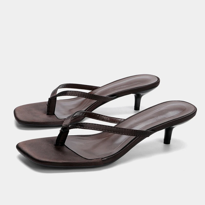 Liyke Brand Designer Summer Beach Flip Flops Mules Thin Low Heels Casual Slippers Women Slides Square Toe Clip Toe Sandals Brown
Liyke Brand Designer Summer Beach Flip Flops Mules Thin Low Heels Casual Slippers Women Slides Square Toe Clip Toe Sandals Brown