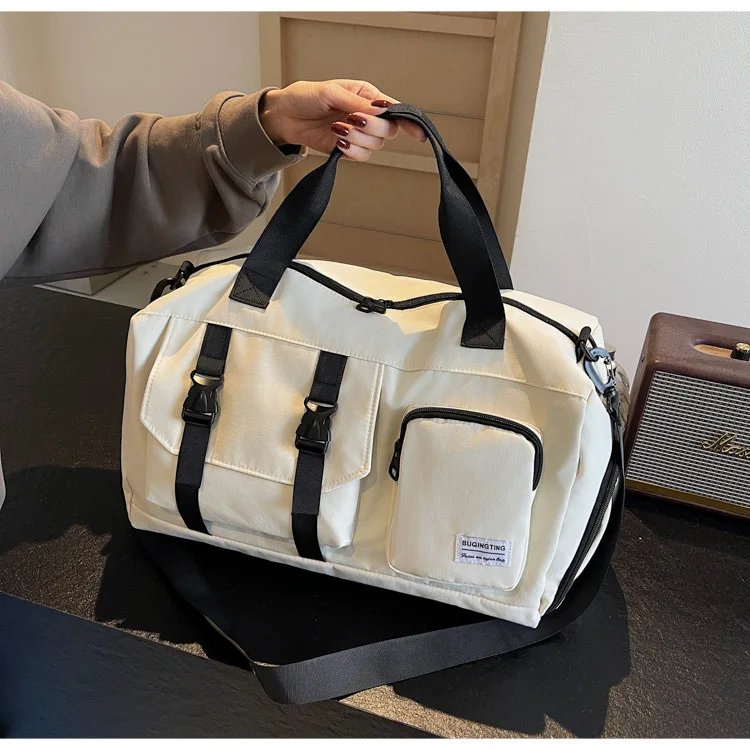 FunLin Large Capaci Многофункциональная спортивная сумка для фитнеса Независимая oe Carent Travel Простая сумка из тканевого коврика...
FunLin Large Capaci Многофункциональная спортивная сумка для фитнеса Независимая oe Carent Travel Простая сумка из тканевого коврика...