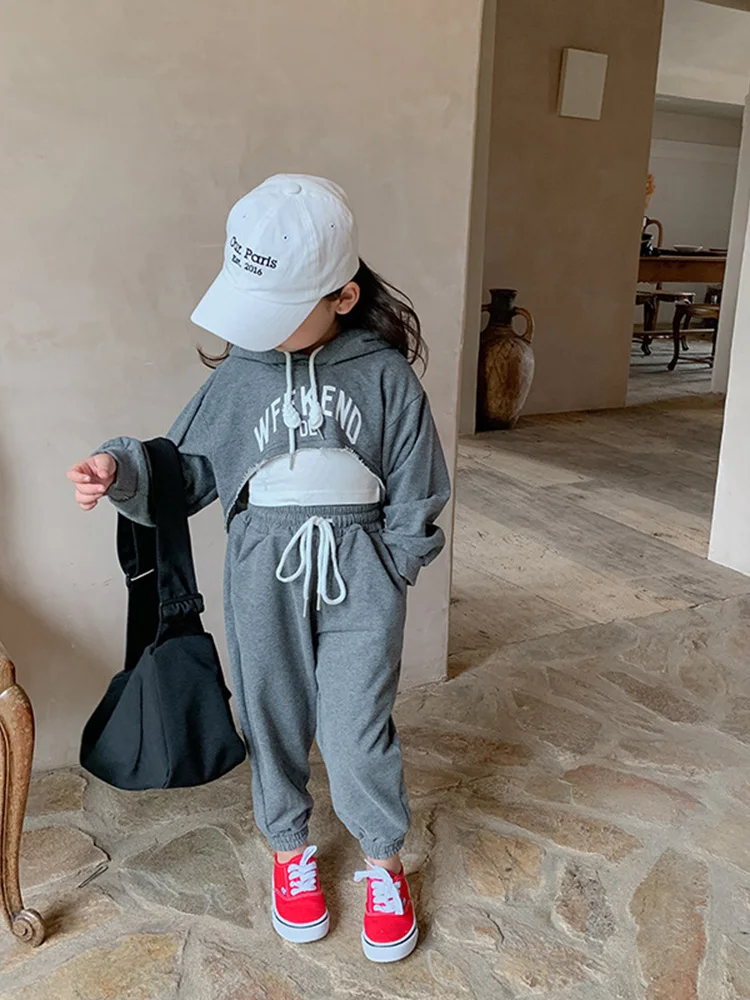 Girls' Casual Fried Street Sports Style Suit Spring Pants 2022 New Salty and Sweet Loose Three-piece Suit Clothing Sets
Girls' Casual Fried Street Sports Style Suit Spring Pants 2022 New Salty and Sweet Loose Three-piece Suit Clothing Sets