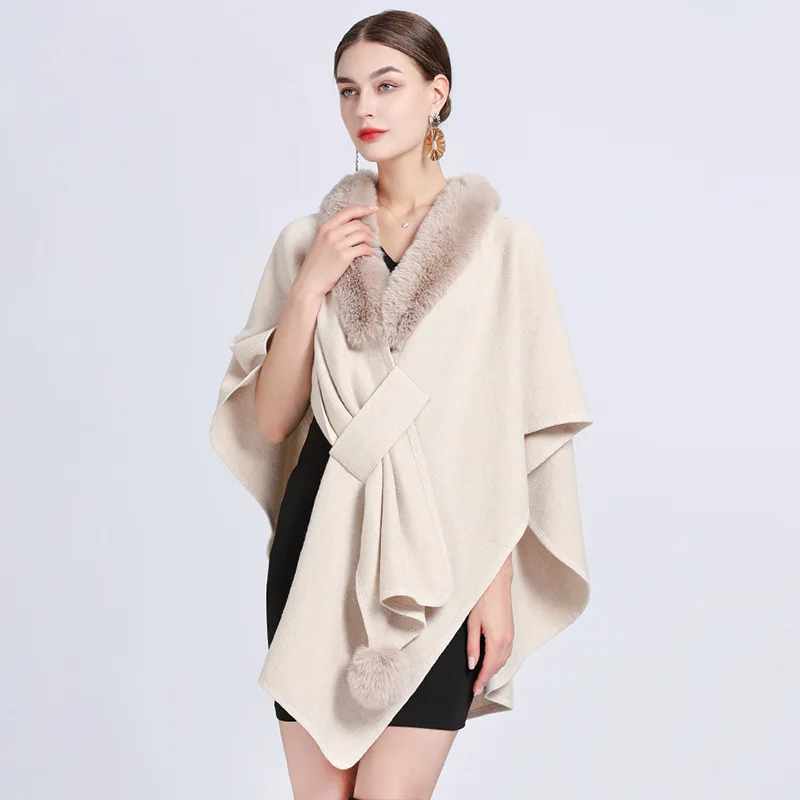 Autumn Winter New Imitation Otter Rabbit Fur Collar Cape Large Knitted Cardigan Coat Ponchos Women Capes Beige Cloak
Autumn Winter New Imitation Otter Rabbit Fur Collar Cape Large Knitted Cardigan Coat Ponchos Women Capes Beige Cloak