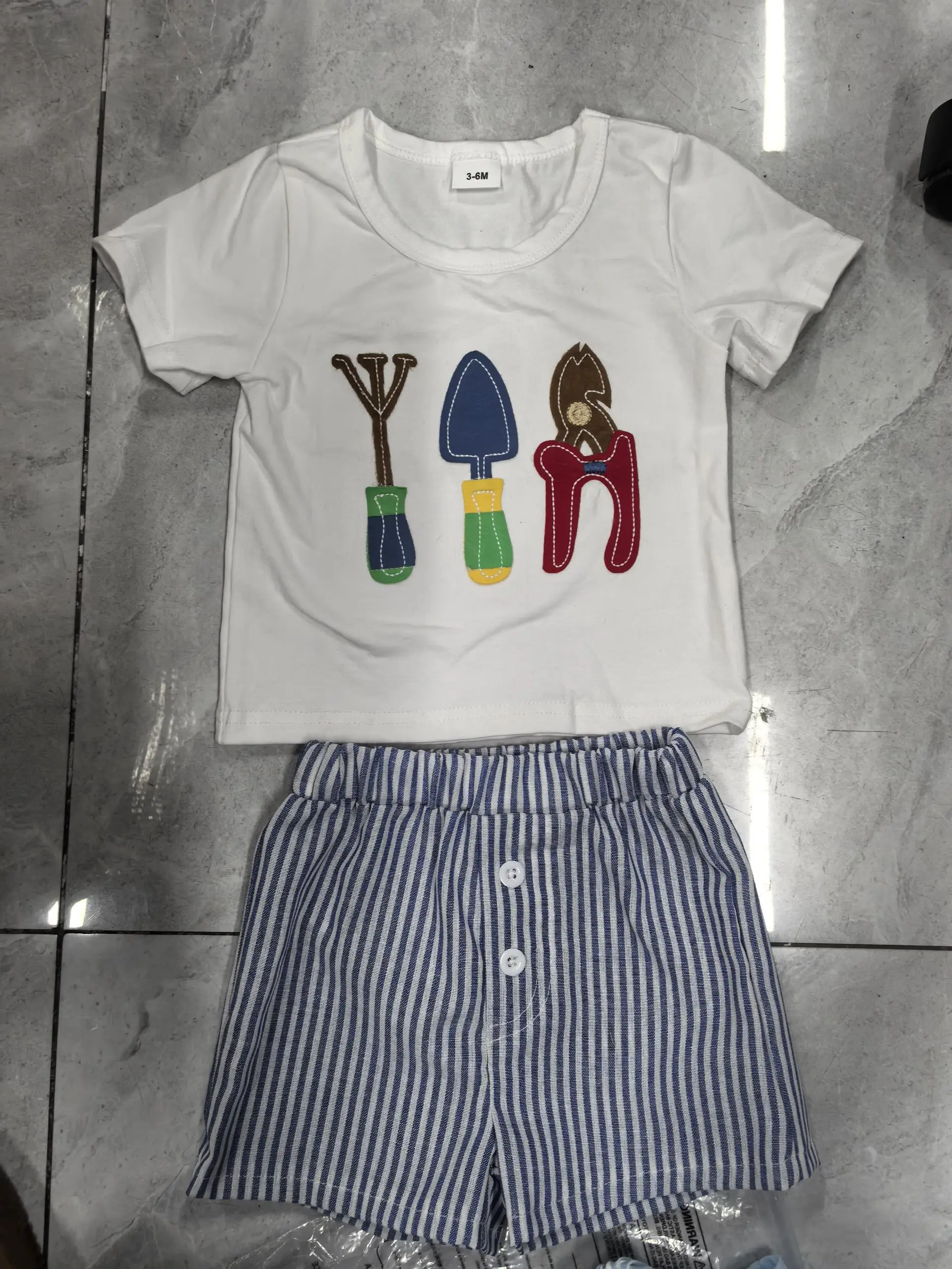 Baby Boy Summer Outfit Cartoon Embroidery Short Sleeve Round Neck T-Shirt Stripe Shorts 2Pcs Set
Baby Boy Summer Outfit Cartoon Embroidery Short Sleeve Round Neck T-Shirt Stripe Shorts 2Pcs Set