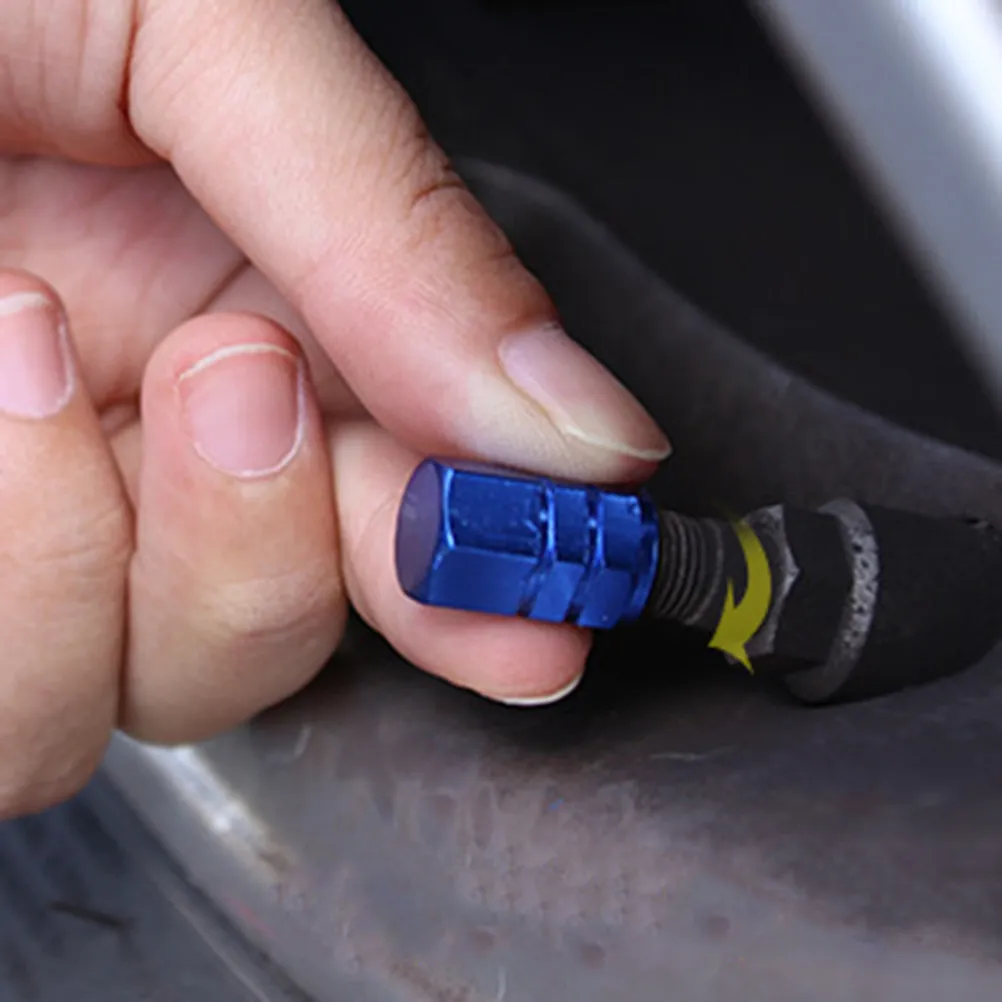 4Pcs Aluminum Alloy Tyre Caps for Cars Trucks Pickups Dustproof Waterproof Leak Prevention Easy Install Tire Stem Covers
4Pcs Aluminum Alloy Tyre Caps for Cars Trucks Pickups Dustproof Waterproof Leak Prevention Easy Install Tire Stem Covers