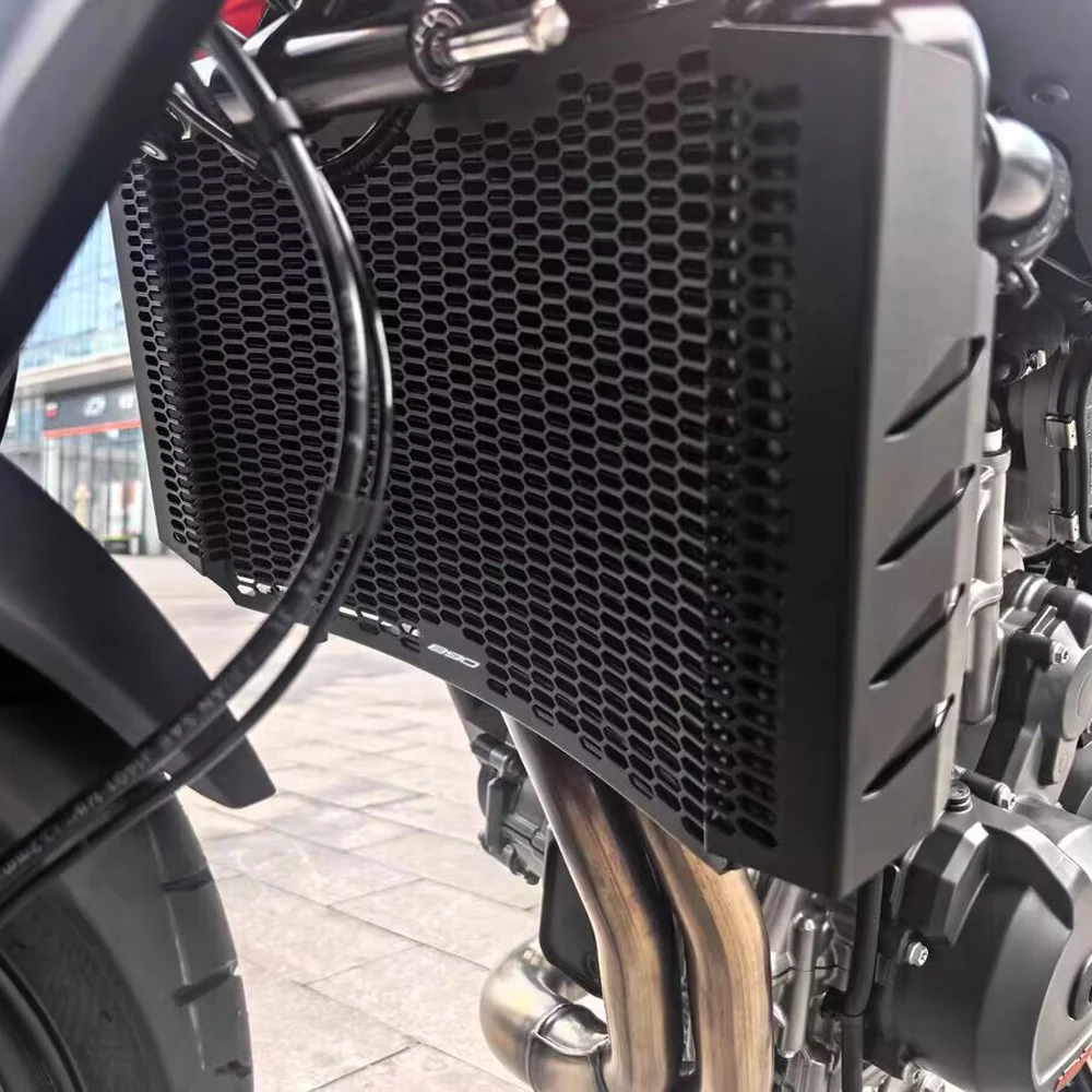 FOR Duke 890 Duke 890R 890 Duke R GP 2020 2021 2023 2024 2025 Motorcycles Accessories Radiator Guard Protector Grille Cover
FOR Duke 890 Duke 890R 890 Duke R GP 2020 2021 2023 2024 2025 Motorcycles Accessories Radiator Guard Protector Grille Cover