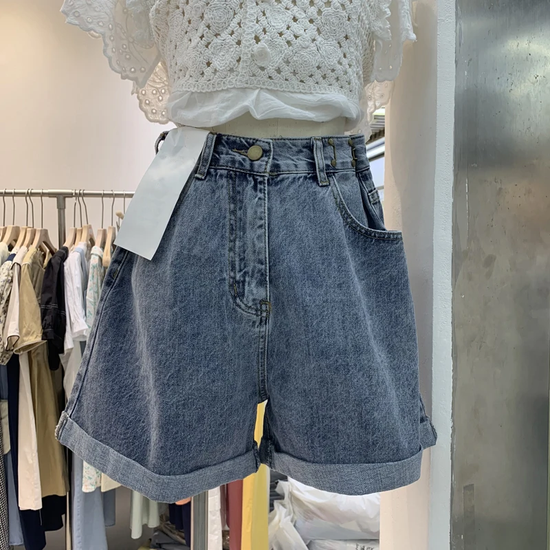 2024 Fashion Womens Denim Shorts Pants Pocket Female Bottom Sexy Casual Jeans Denim Trousers Women Denim Shorts F147
2024 Fashion Womens Denim Shorts Pants Pocket Female Bottom Sexy Casual Jeans Denim Trousers Women Denim Shorts F147
