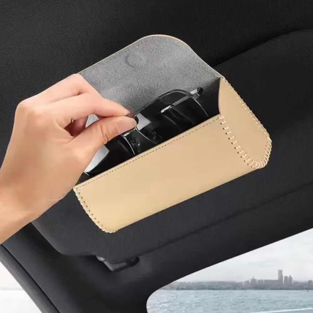 For BAIC JISHI polestone 01 Car Glasses Case Dedicated Car Storage Box Glasses Frame Sunglasses Clip Box Modified Accessories
For BAIC JISHI polestone 01 Car Glasses Case Dedicated Car Storage Box Glasses Frame Sunglasses Clip Box Modified Accessories