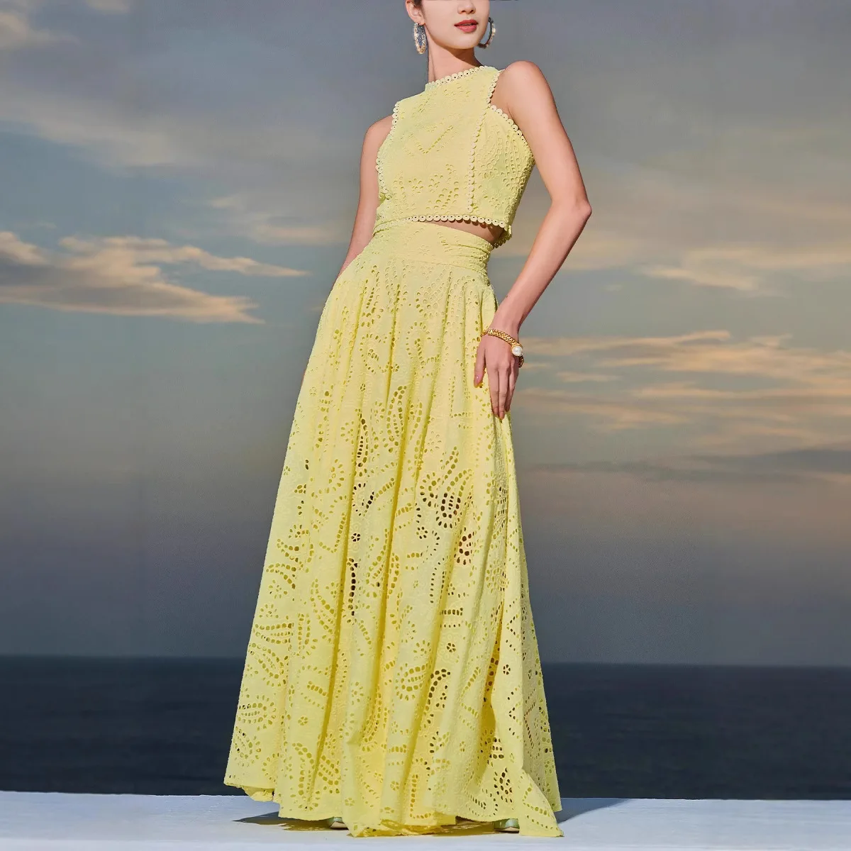 Womens Two Piece Skirt Set 2025Summer Sets Tank Top Maxi Skirt Beach Vacation Outfits with Pockets
Womens Two Piece Skirt Set 2025Summer Sets Tank Top Maxi Skirt Beach Vacation Outfits with Pockets