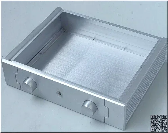 amp case size:430*105*340mm BZ4310C Full aluminum amplifier chassis/Merge/Pre-amplifier/AMP Enclosure/DIY amplifier case/DIY box
amp case size:430*105*340mm BZ4310C Full aluminum amplifier chassis/Merge/Pre-amplifier/AMP Enclosure/DIY amplifier case/DIY box