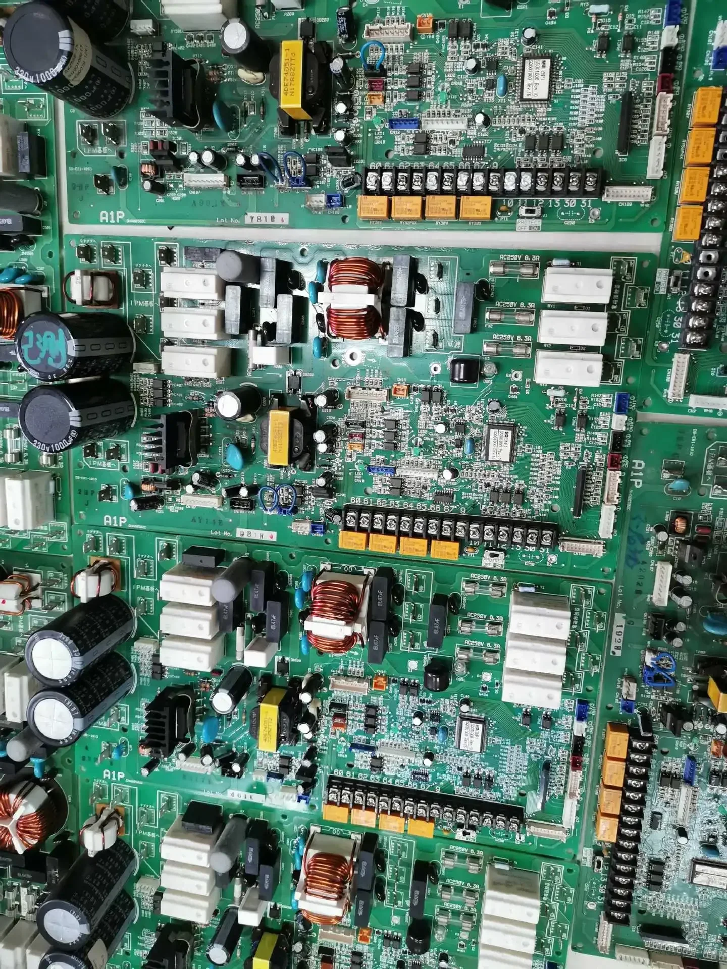 Oil Cooler Akz568, AKZ908-C-TK01 Motherboard Dha00502 Module Dha00502c Board
Oil Cooler Akz568, AKZ908-C-TK01 Motherboard Dha00502 Module Dha00502c Board
